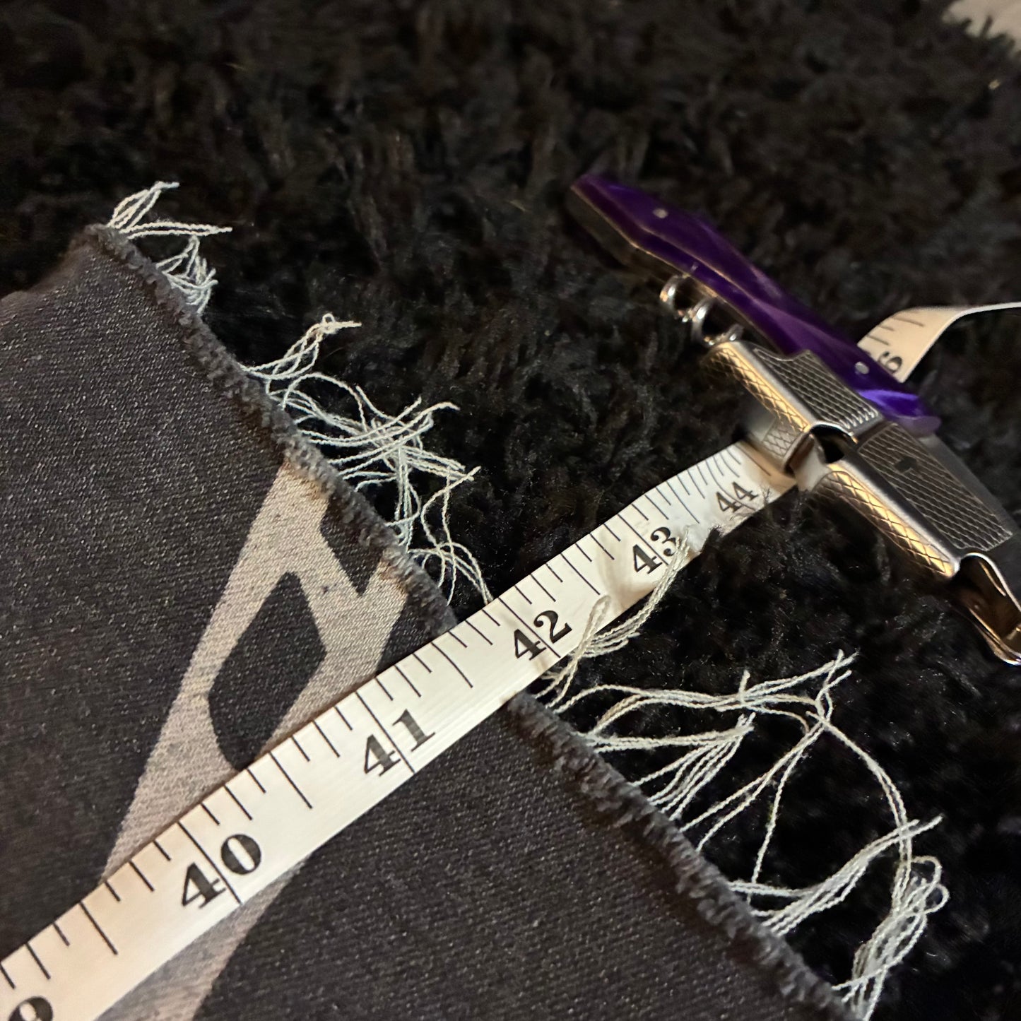 SHEIN Abstract Print Ripped Jeans (L)