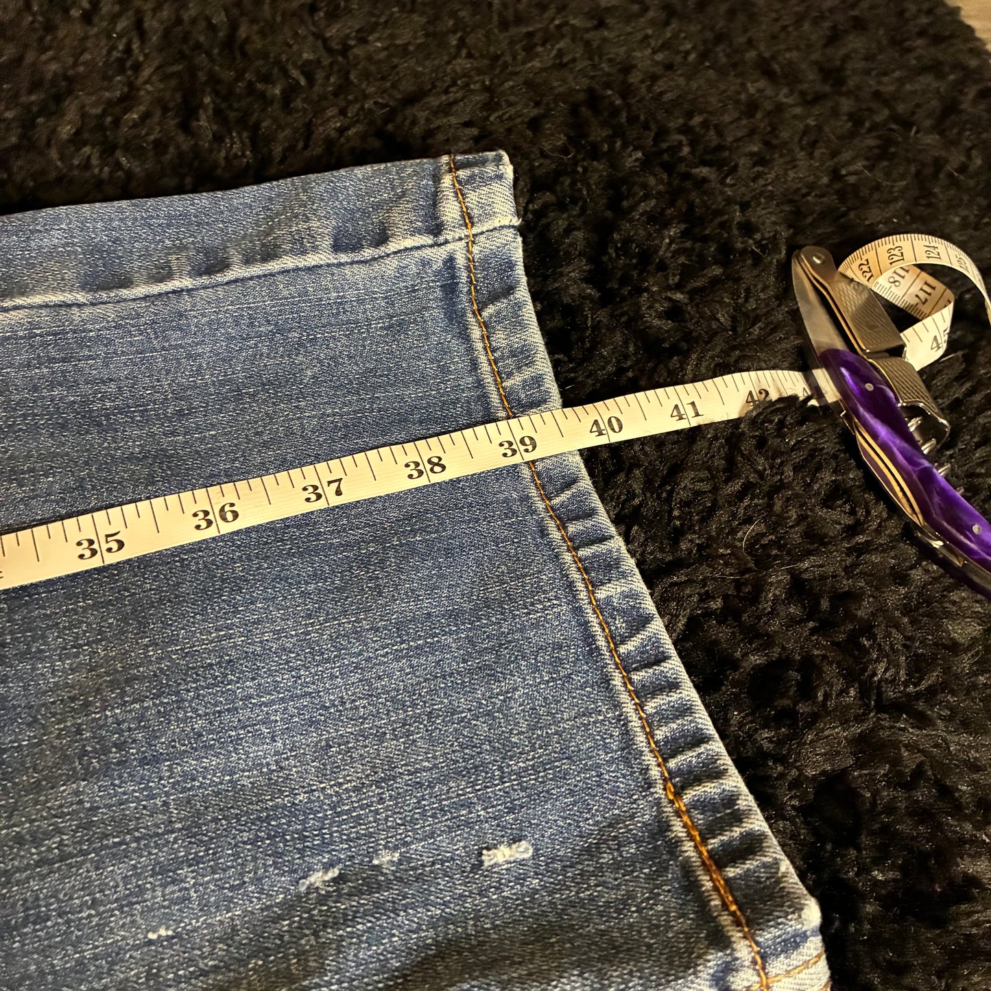 Levi’s Ripped Jeans (36x30)