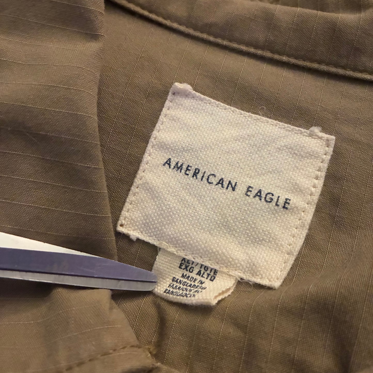 American Eagle Utility Long Sleeve (L)