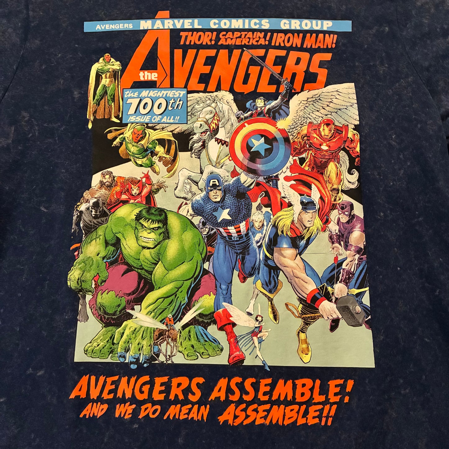 Marvel x Aeropostale Avengers Assemble Graphic Tee (M)