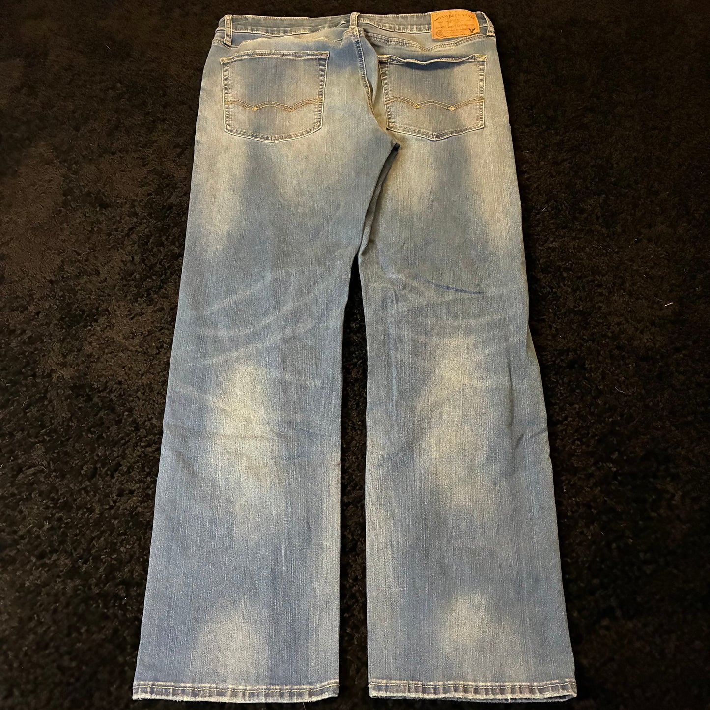 American Eagle Relaxed Straight Fit Jeans (34x32)