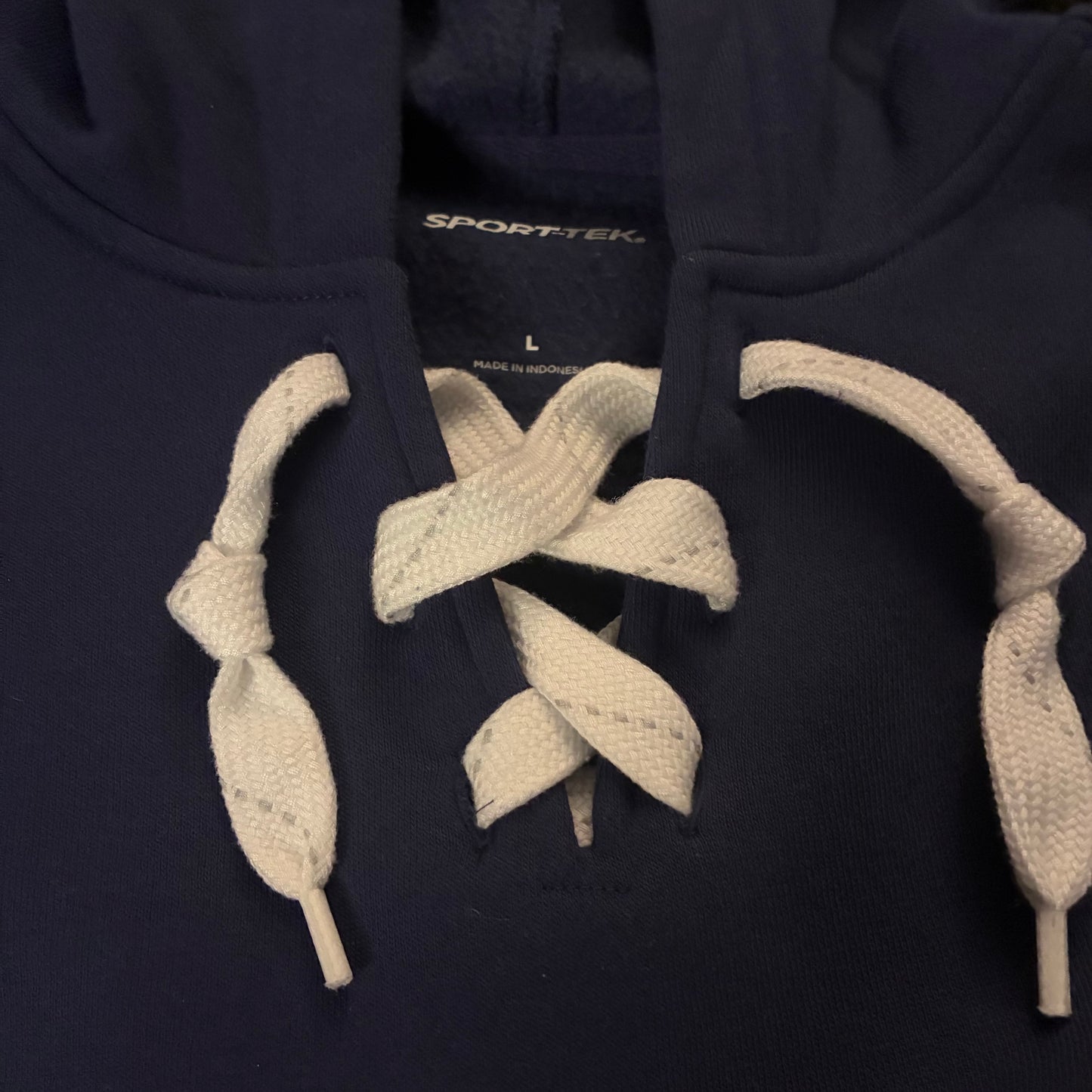 UCONN Engineering Hoodie (L)