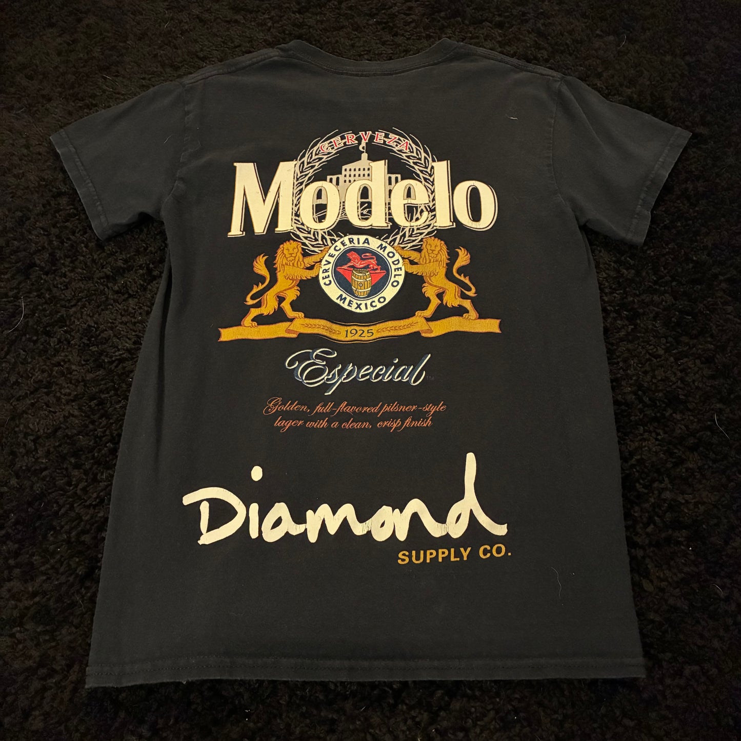 Modelo Tee (S)