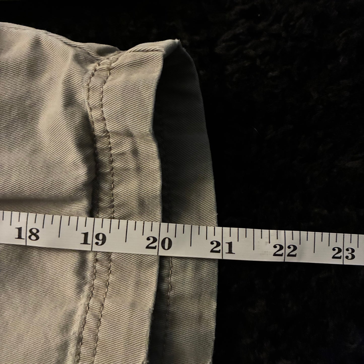 Columbia Cargo Shorts (36w)