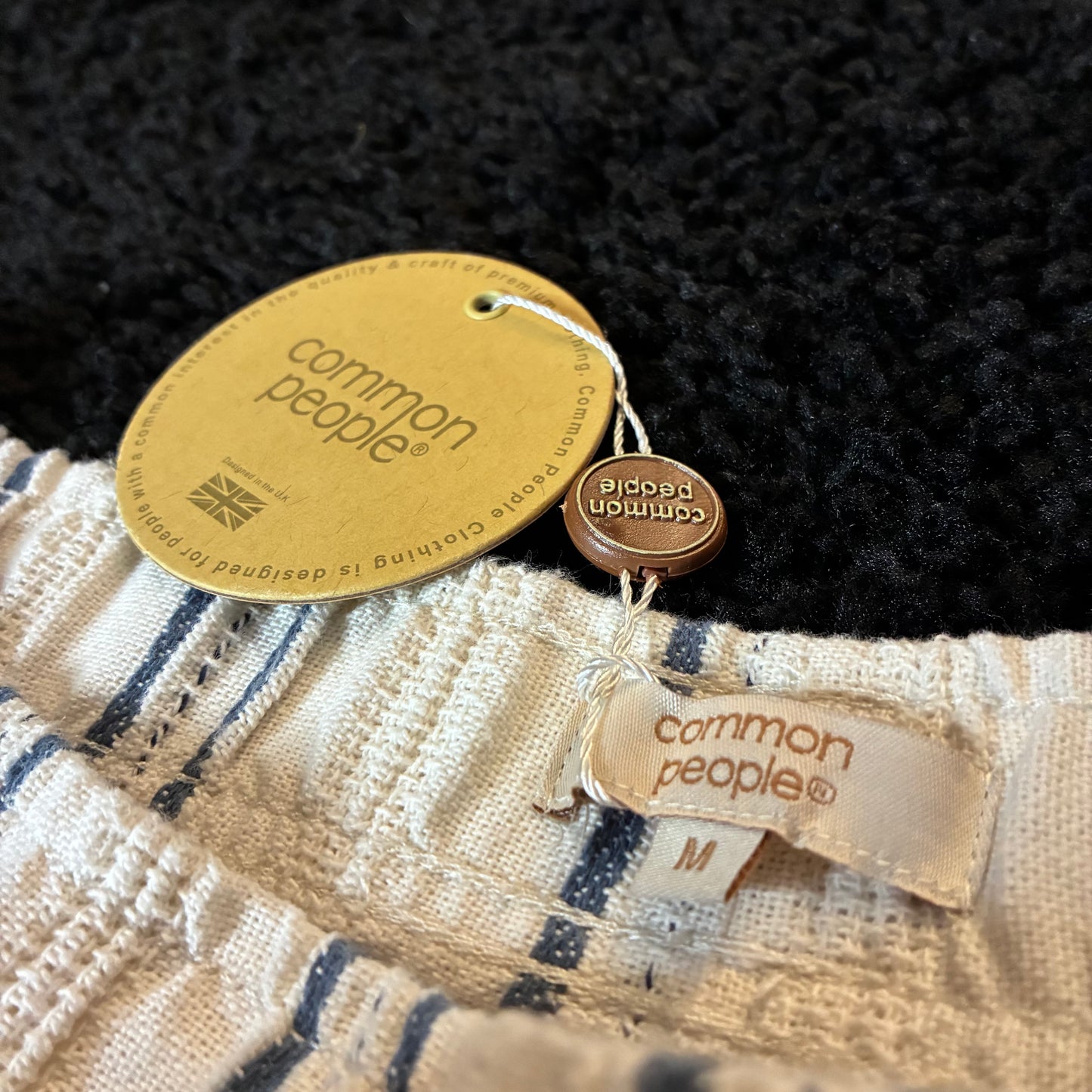 Common People Linen Shorts (M) *New*