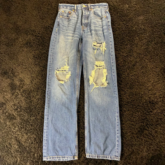Aeropostale Ripped Jeans (Women’s 2 Reg)