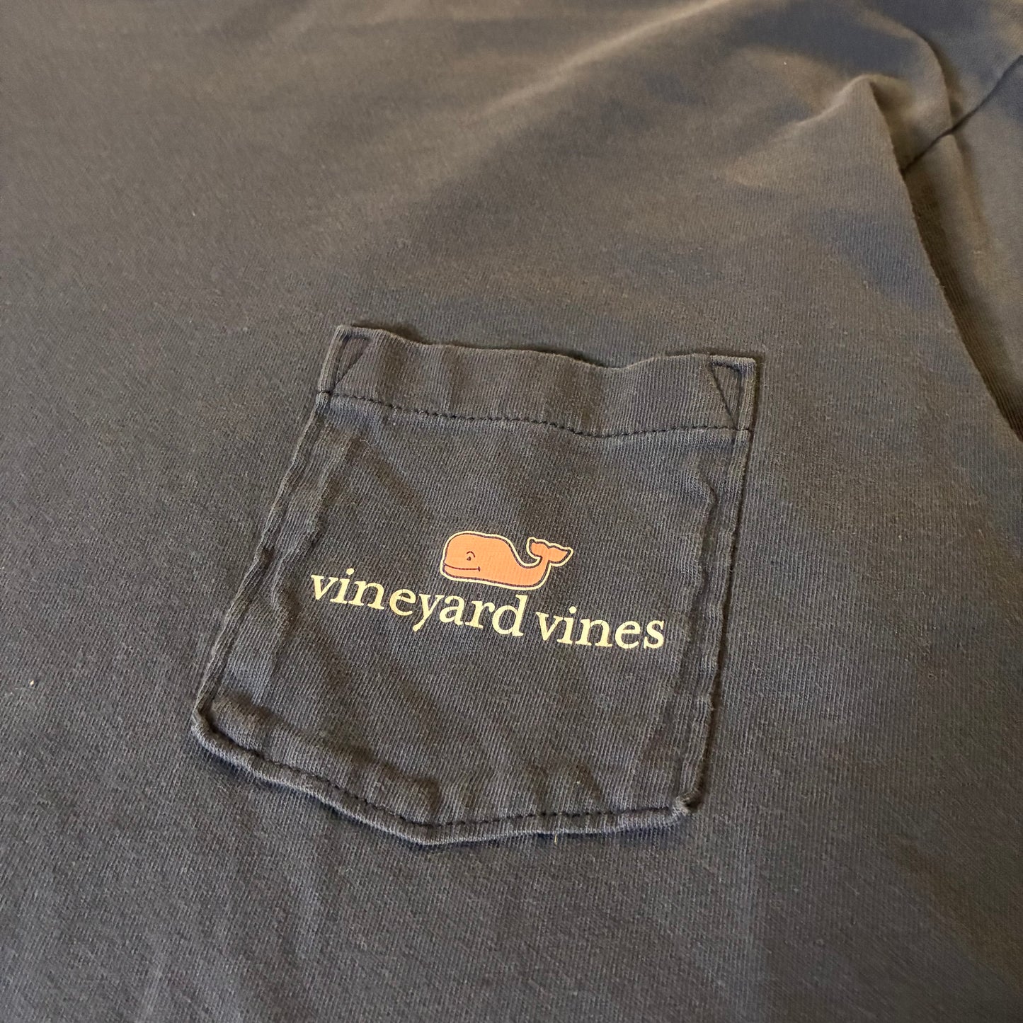 Vineyard Vines Long Sleeve (XL)