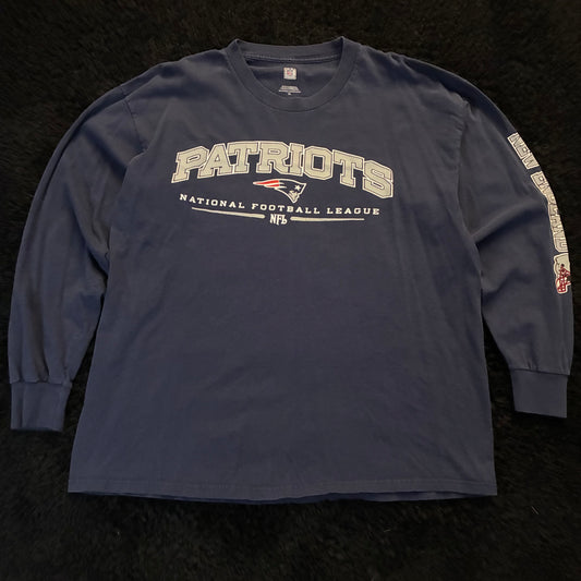 NFL New England Patriots Long Sleeve (XL)