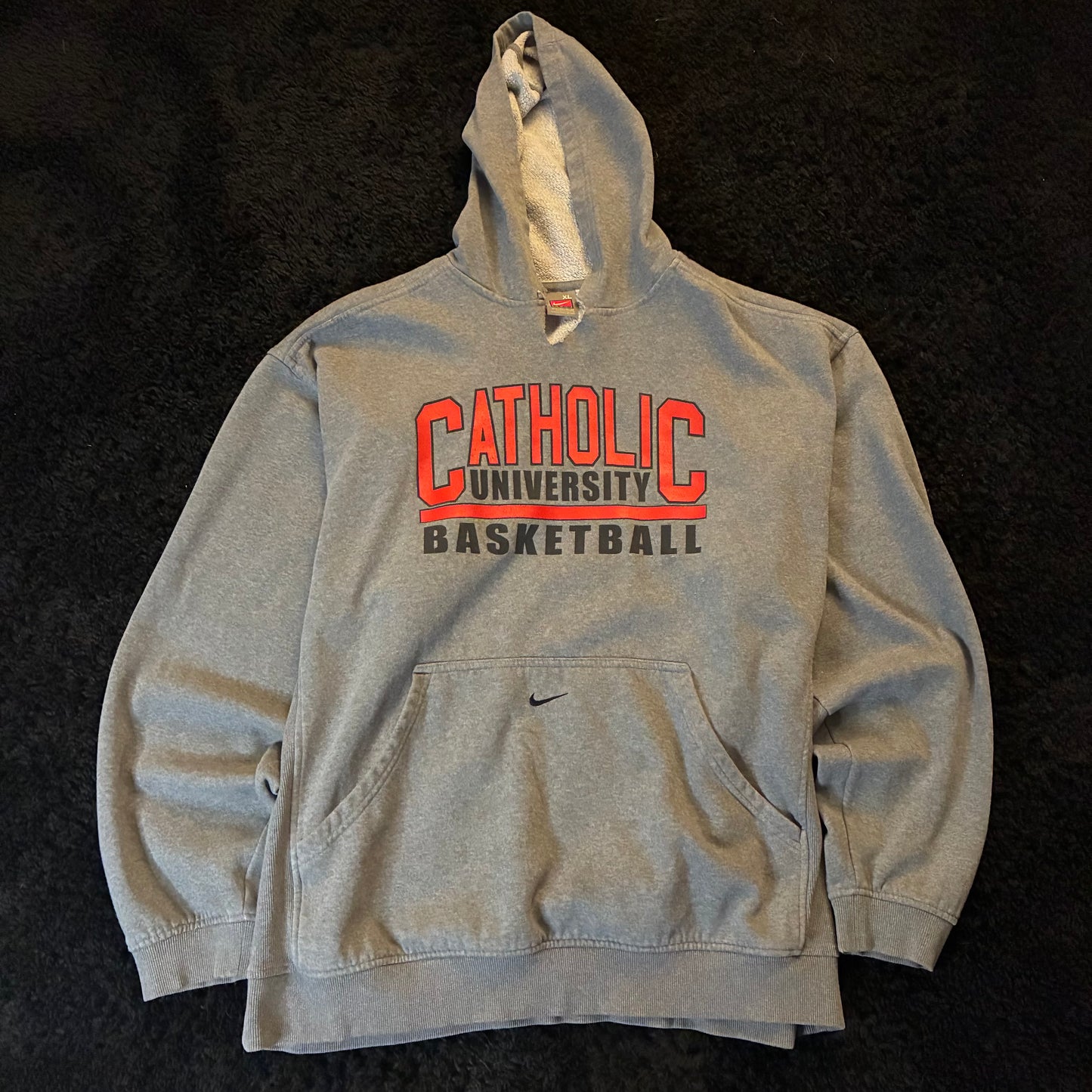 Nike Catholic University Basketball Hoodie (XL)