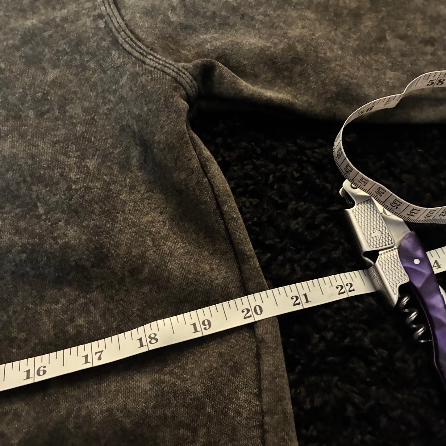 Champion Crewneck w/ Collar Cut (M)