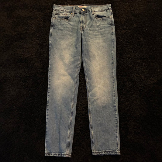 Signature Levi’s Jeans (33x30)