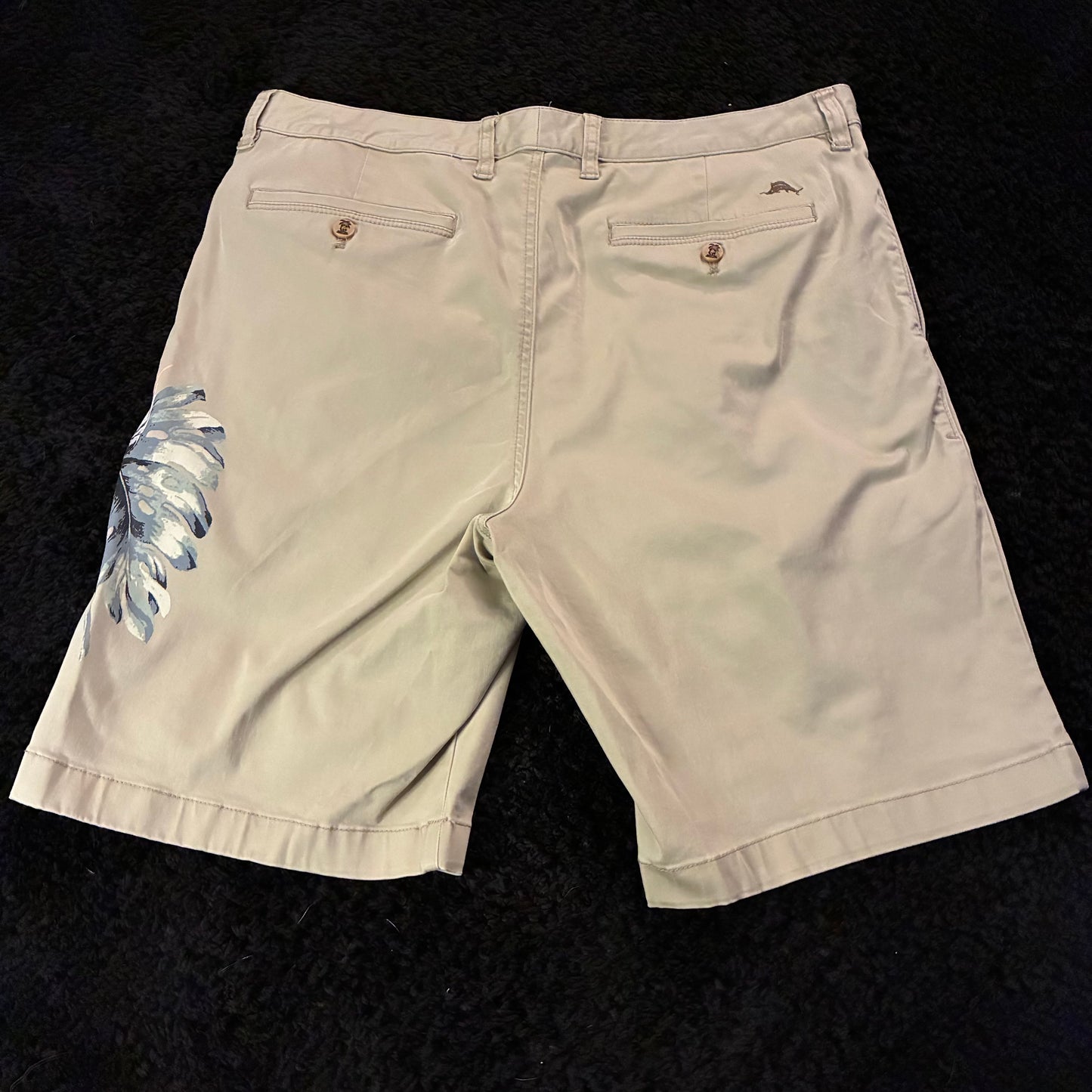 Tommy Bahama Chino Shorts (34w)