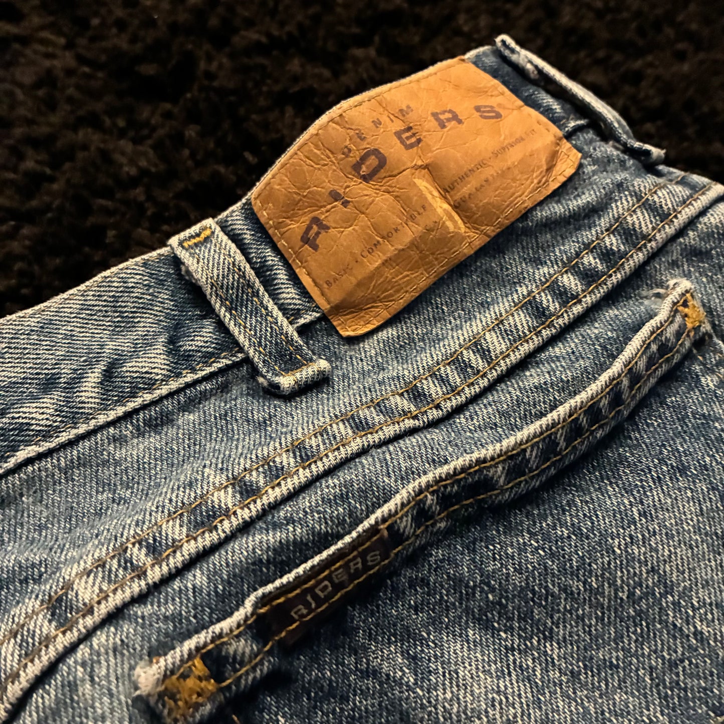 Riders Jeans (36x29)