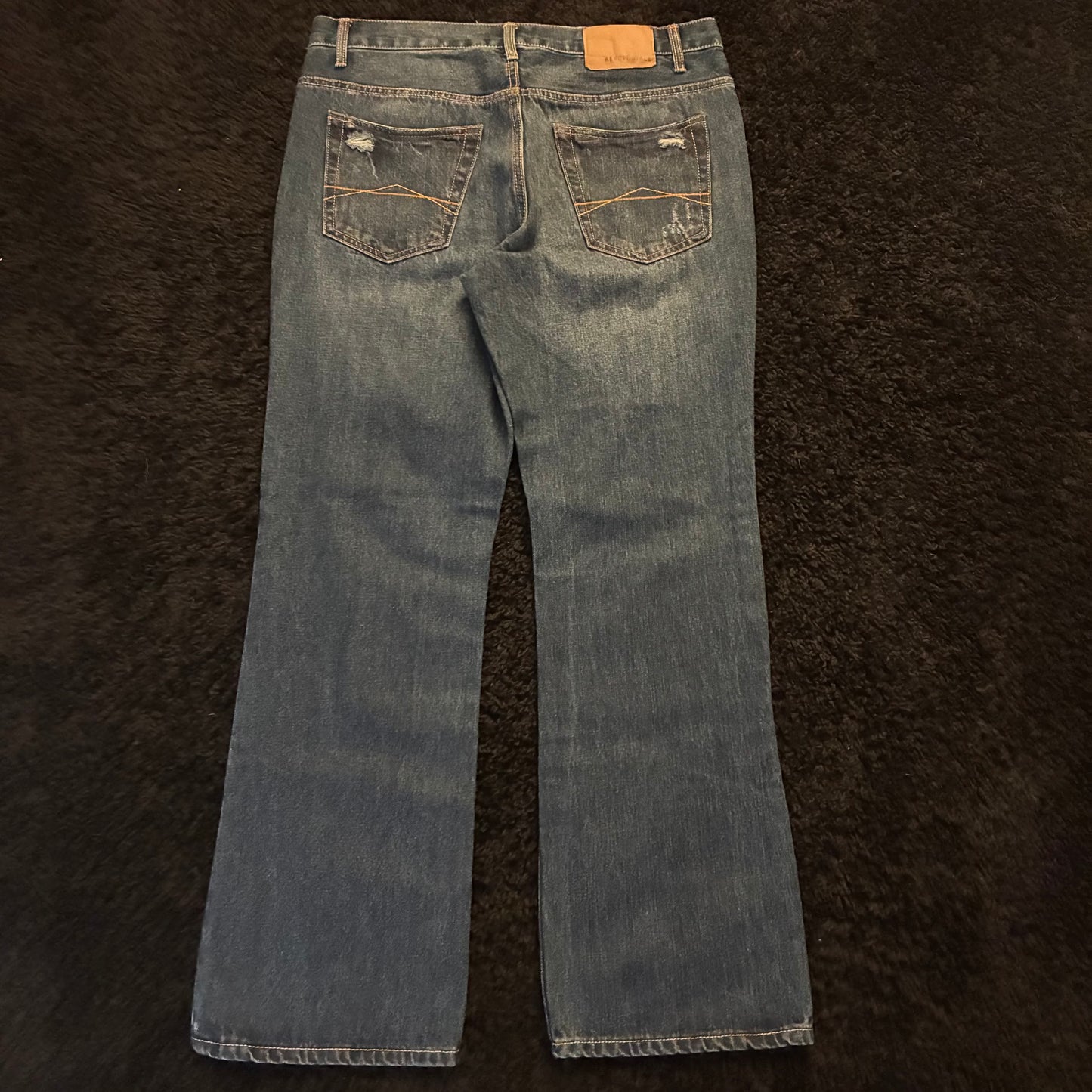 Aeropostale Ripped Jeans (32x30) *New*