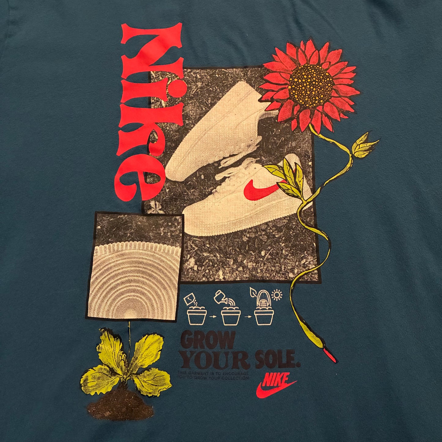 Nike Graphic Tee (L)