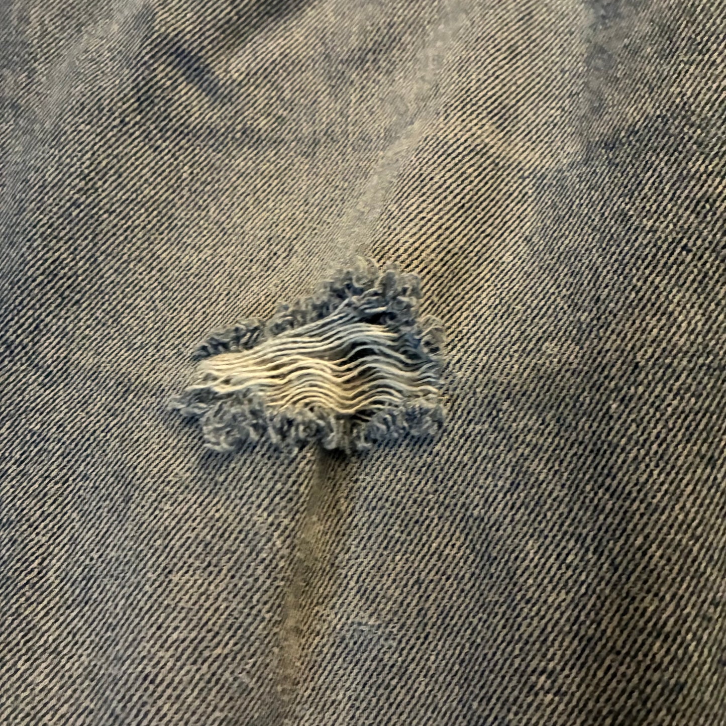 Wrangler Ripped Jeans (40x30)
