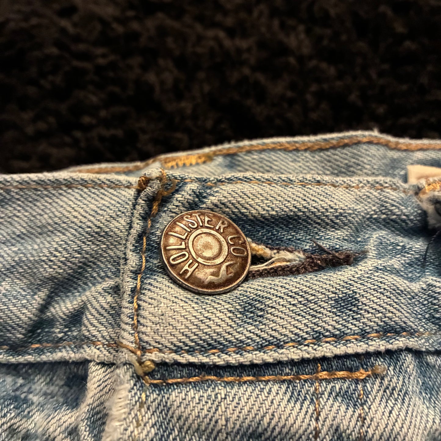 Hollister Ripped Jeans (31x32)