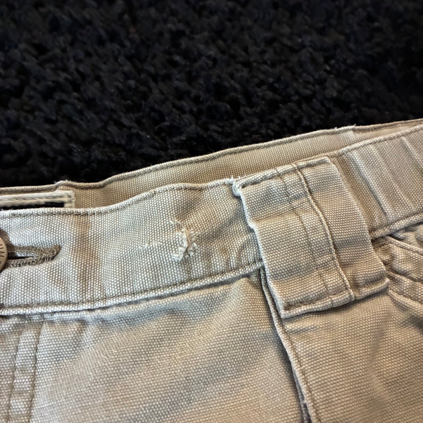 Columbia Cargo Shorts (L)