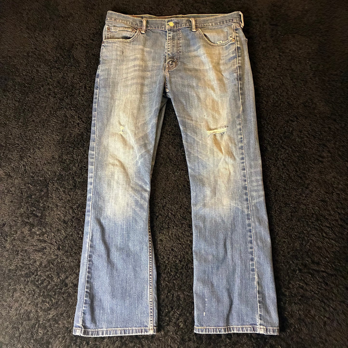 Levi’s Ripped Jeans (36x30)