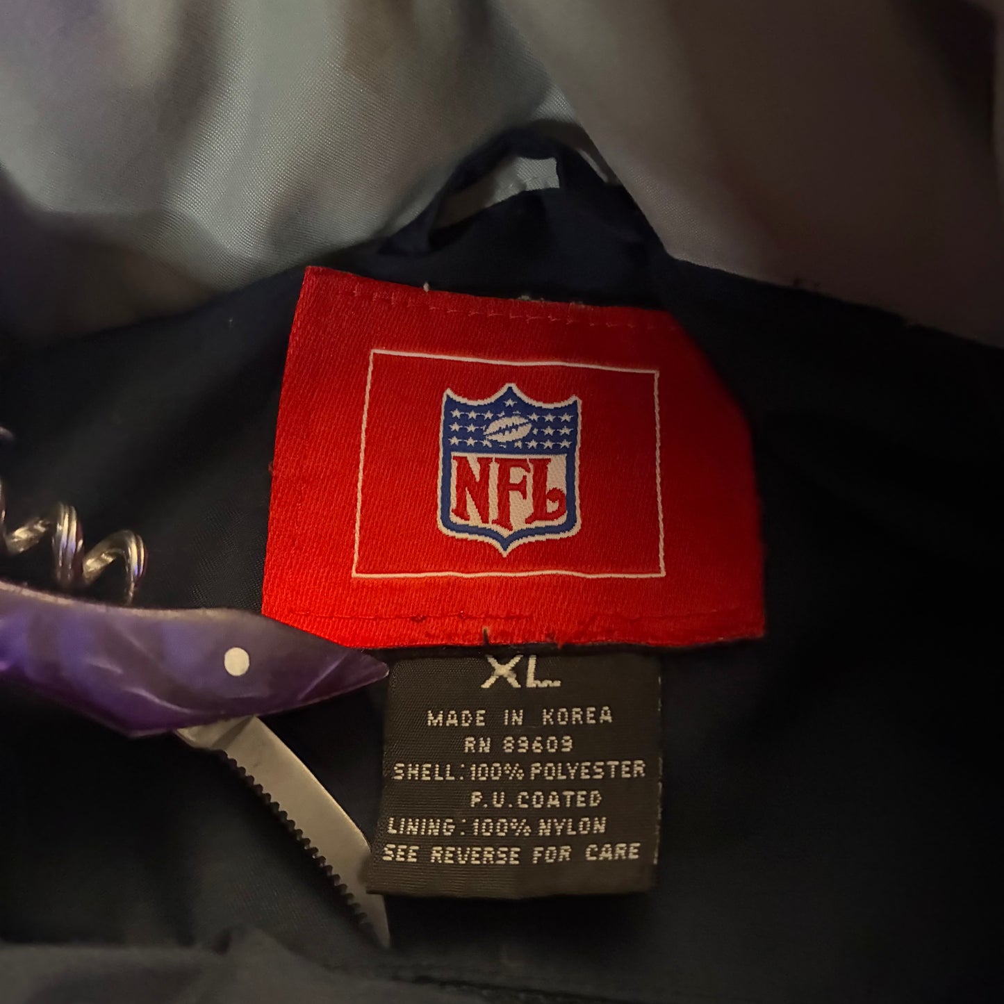 Patriots Super Bowl 38 Champions Jacket (XL)