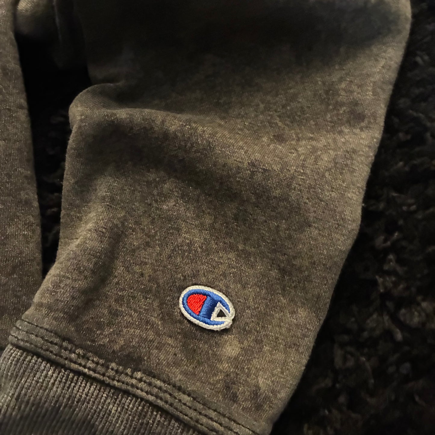 Champion Crewneck w/ Collar Cut (M)