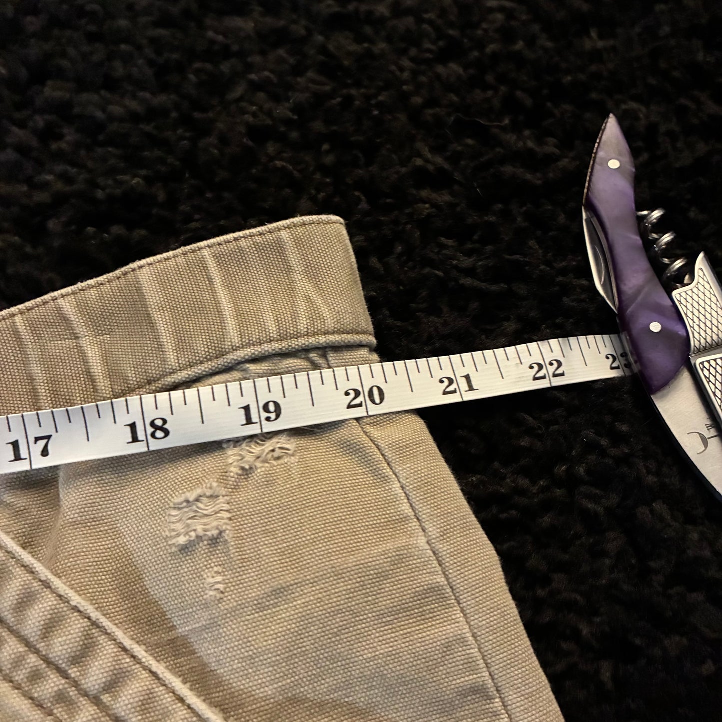 Columbia Cargo Shorts (L)