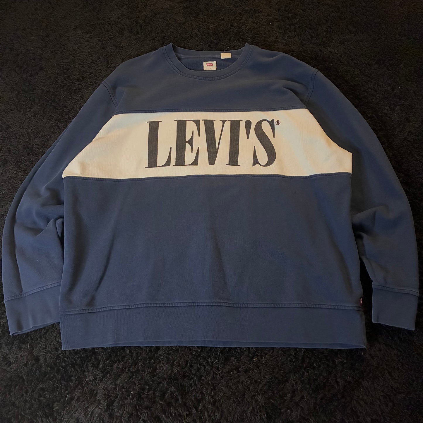 Levi’s Crewneck (2XL)