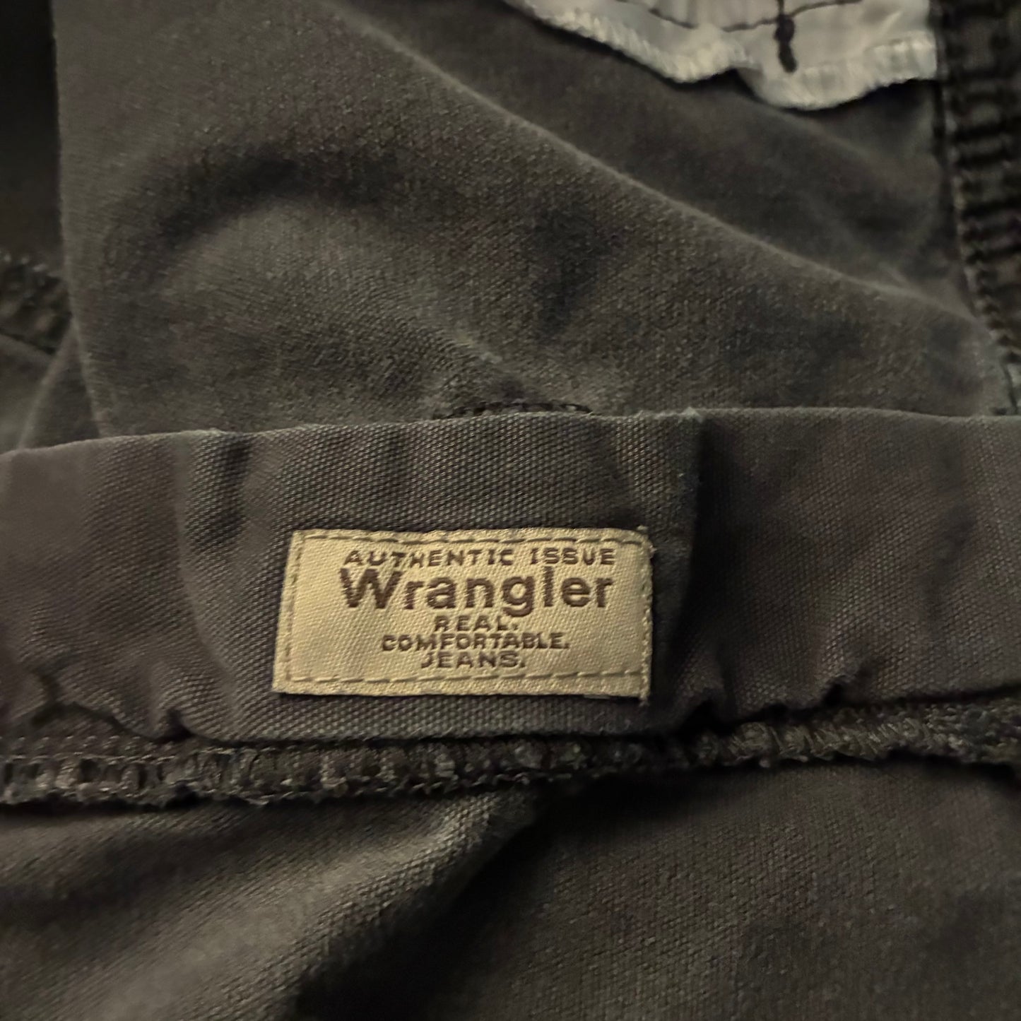 Wrangler Cargo Shorts (40w)