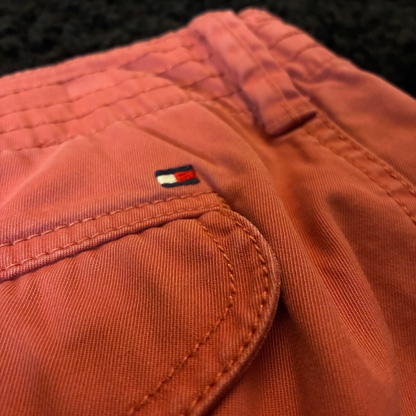 Tommy Hilfiger Cargo Shorts (38w)