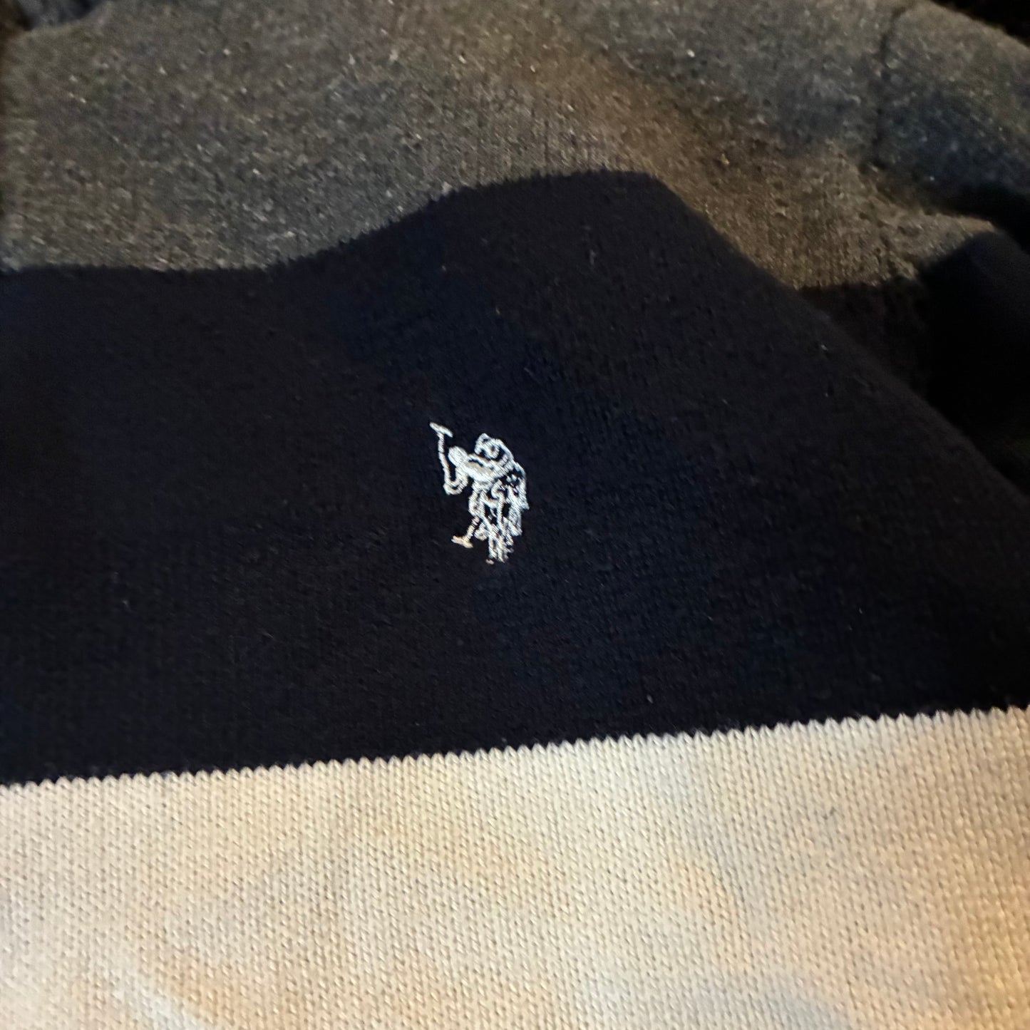 U.S. Polo Assn. 1/4 Zip Sweater (L)