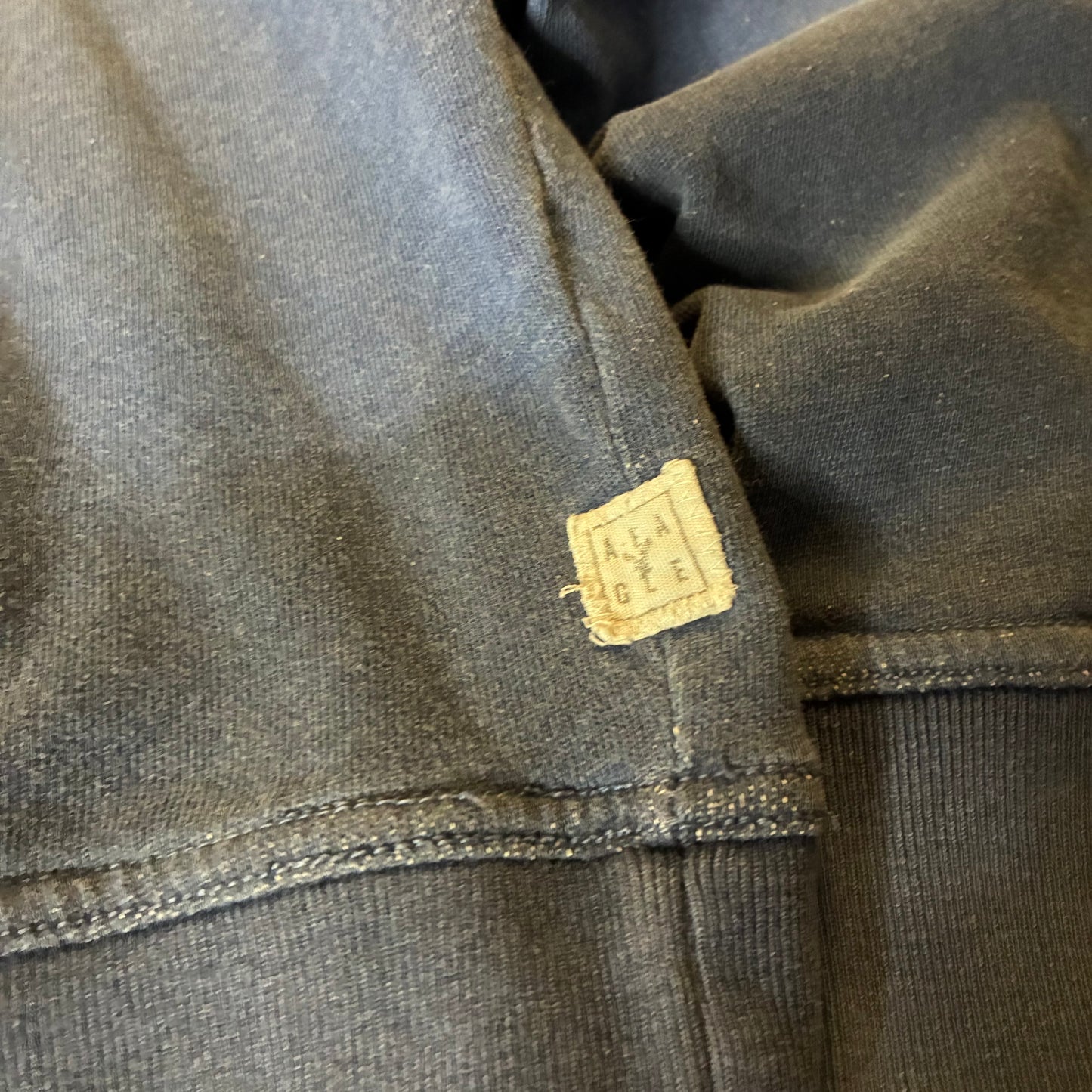 American Eagle Hoodie (L)