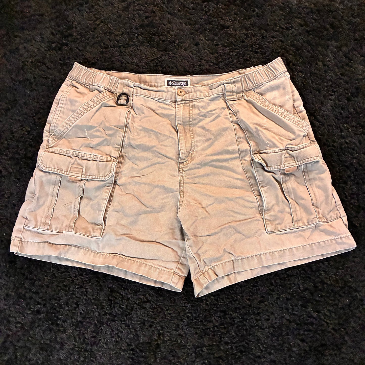 Columbia Cargo Shorts (40w)