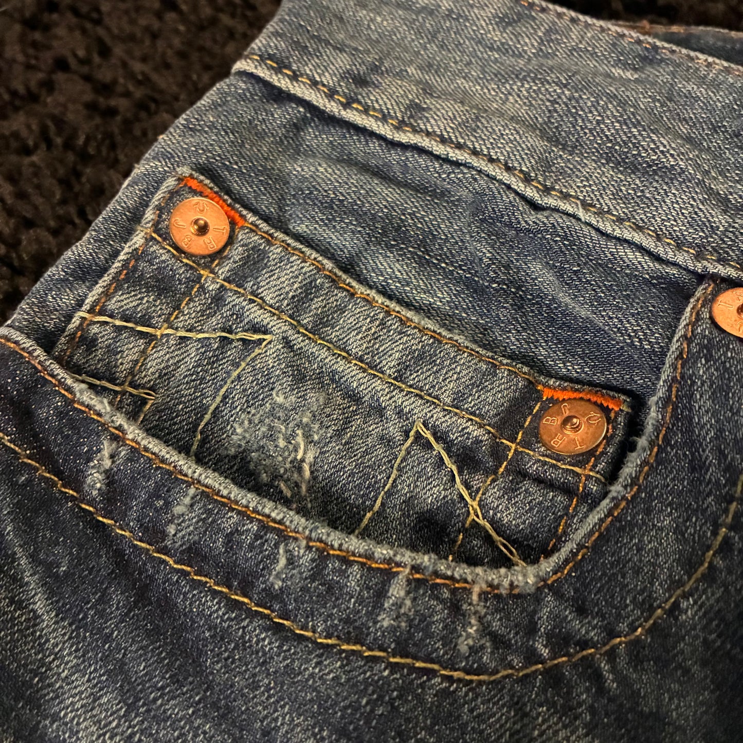 True Religion Ripped Jeans (29w)