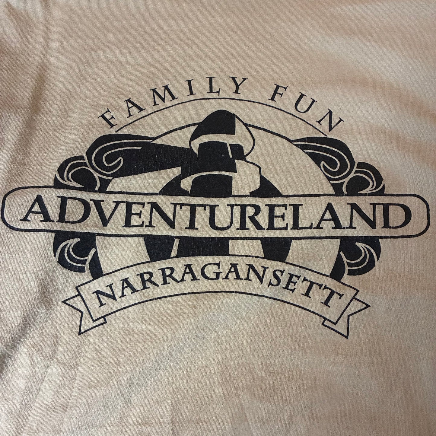 Adventureland Narragansett Long Sleeve (M)