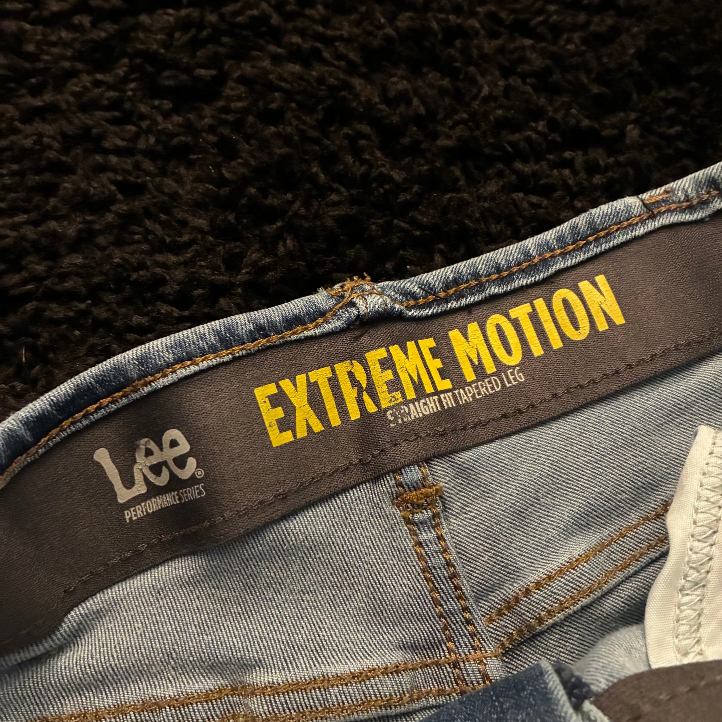 Lee Extreme Motion Jeans (36x30)