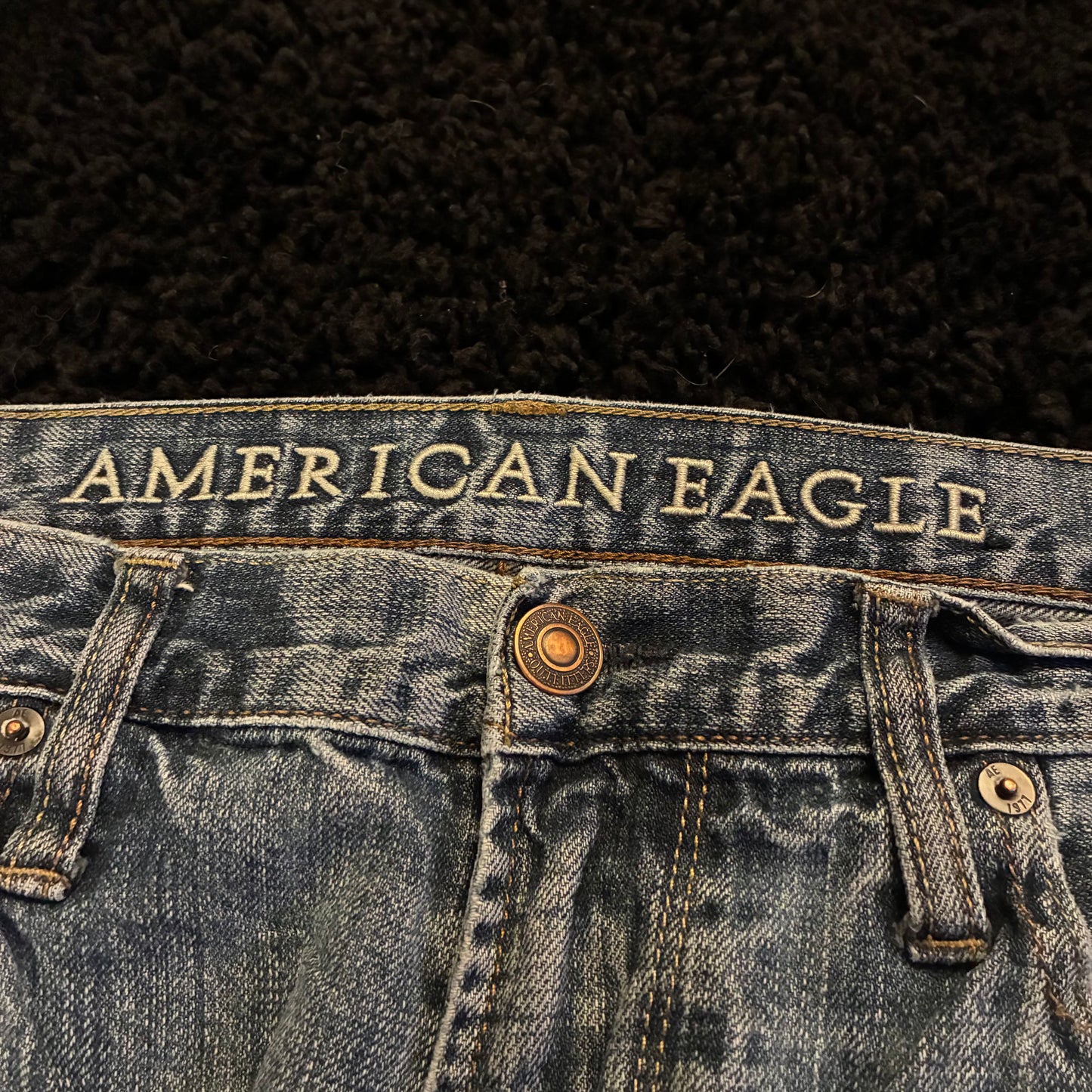 American Eagle Relaxed Fit Jeans (36x32)
