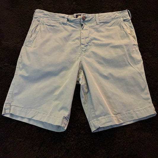 American Eagle Chino Shorts (33w)