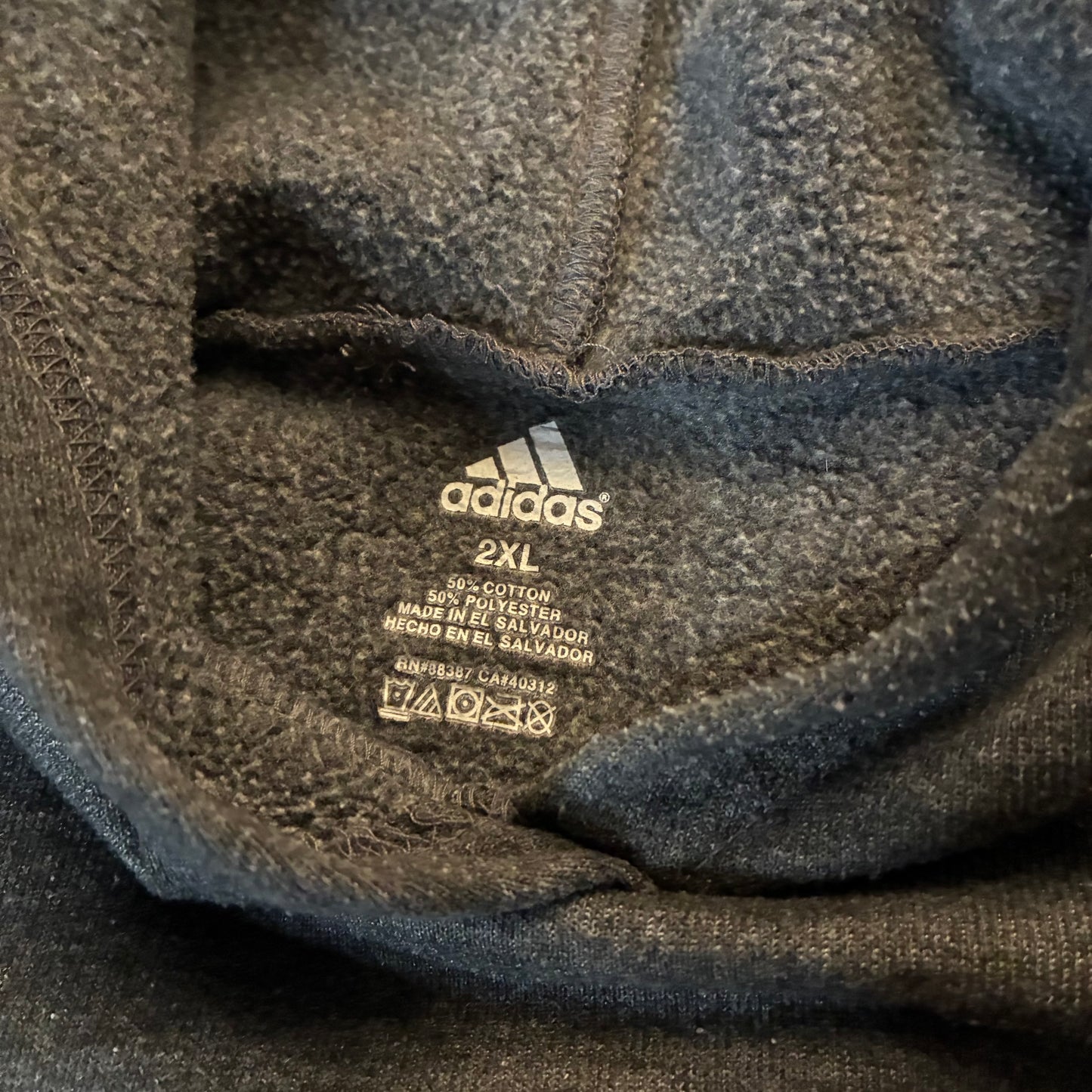 Adidas Hoodie (2XL)