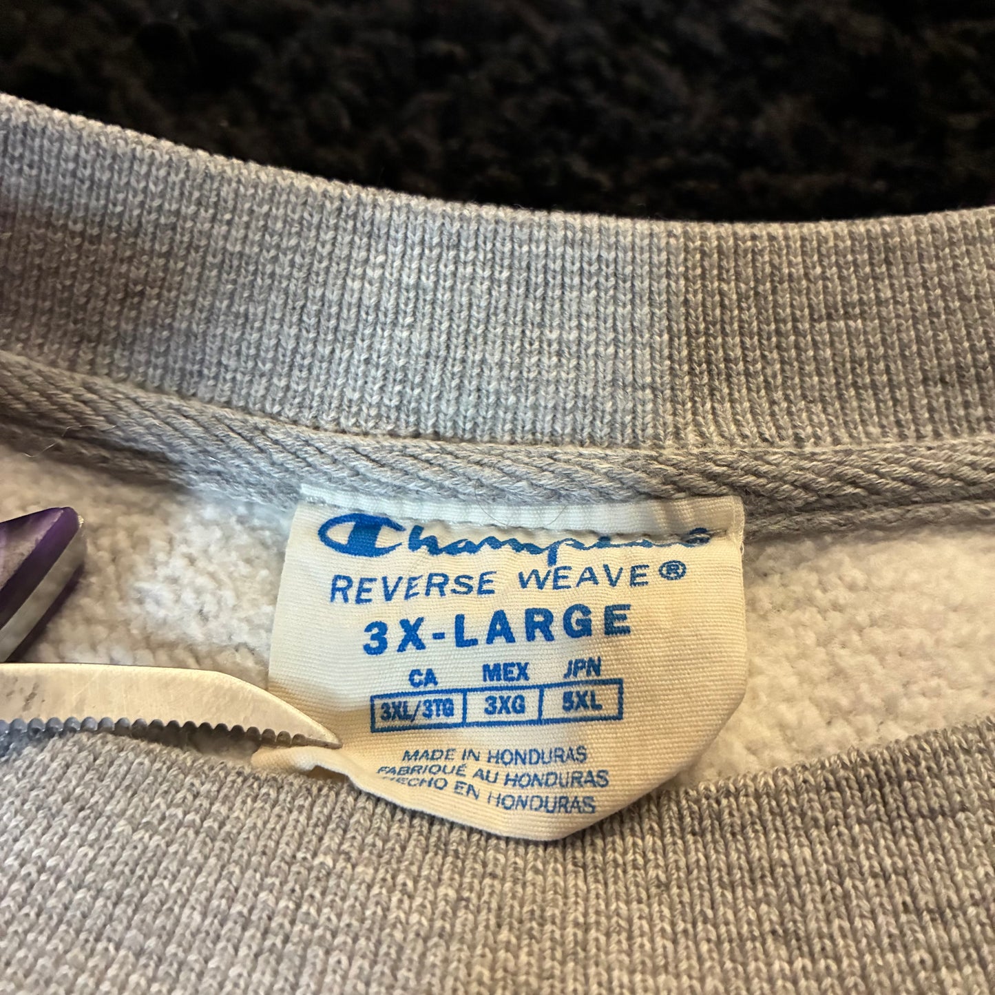Champion Reverse-Weave Crewneck w/ Embroidered Skull-Heart Patch (3XL)