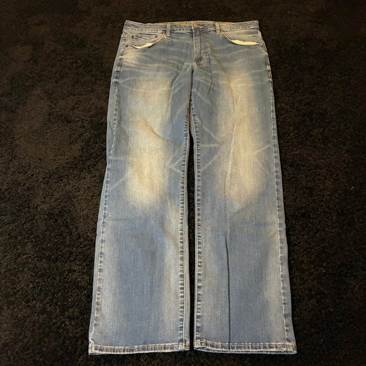 American Eagle Relaxed Straight Fit Jeans (34x32)