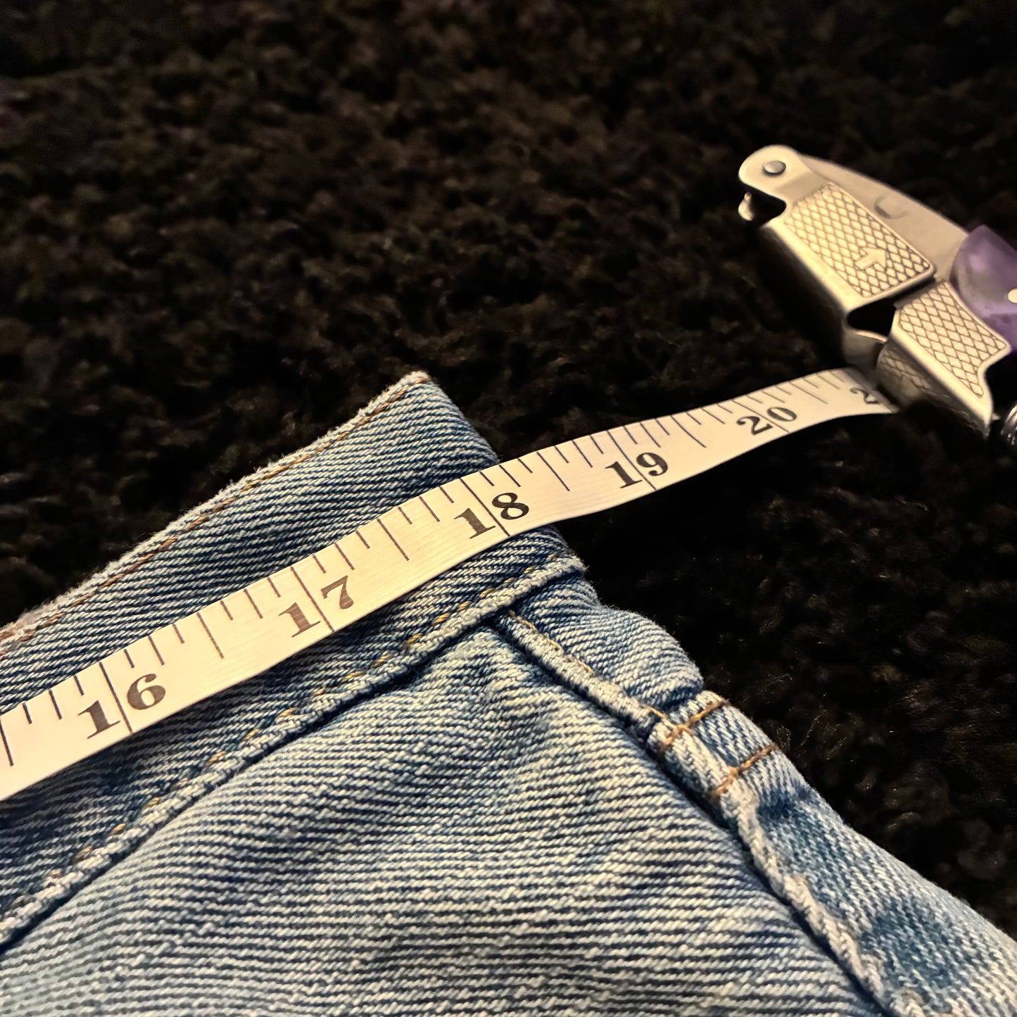 Levi’s 550’s Relaxed Fit Jeans (38x32)