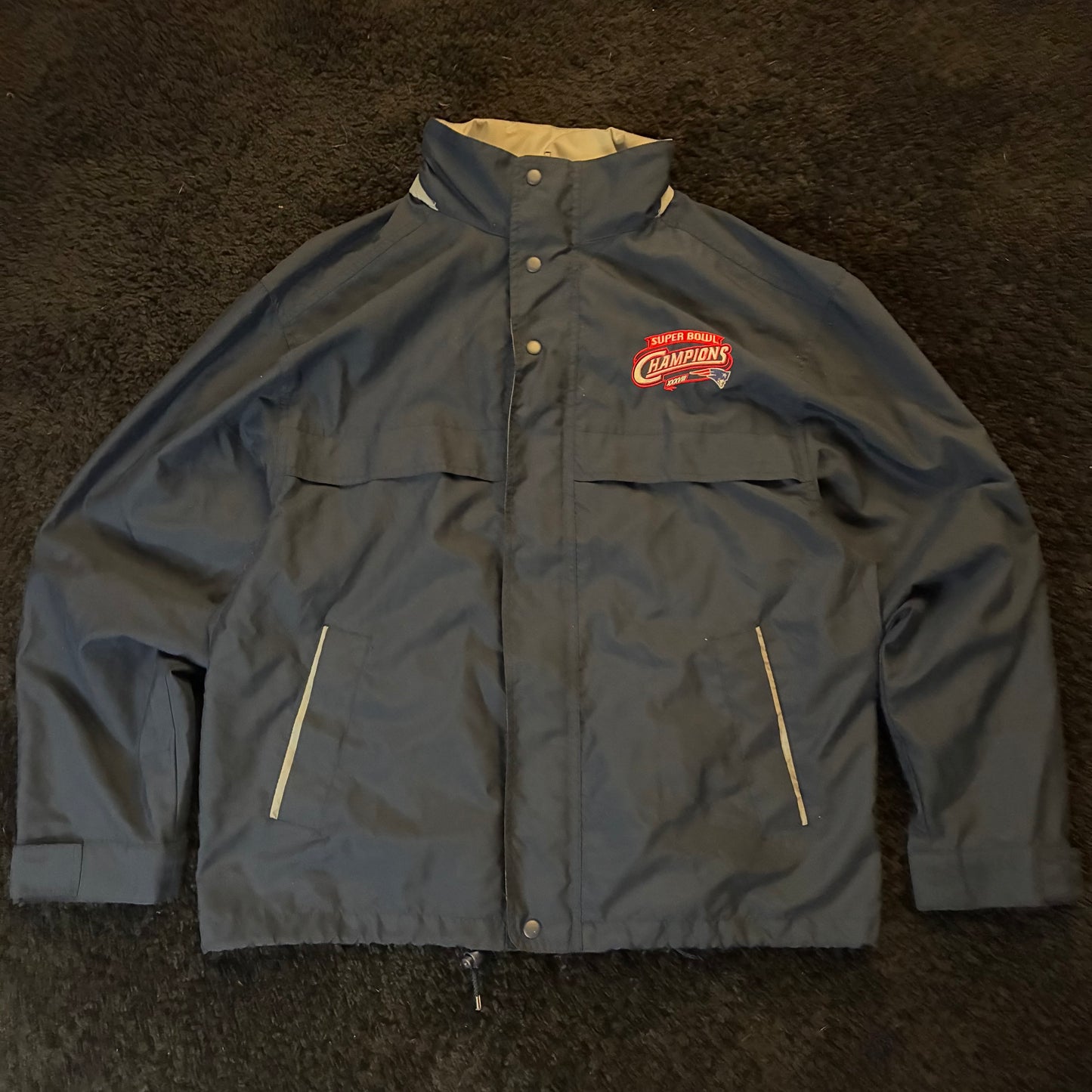 Patriots Super Bowl 38 Champions Jacket (XL)