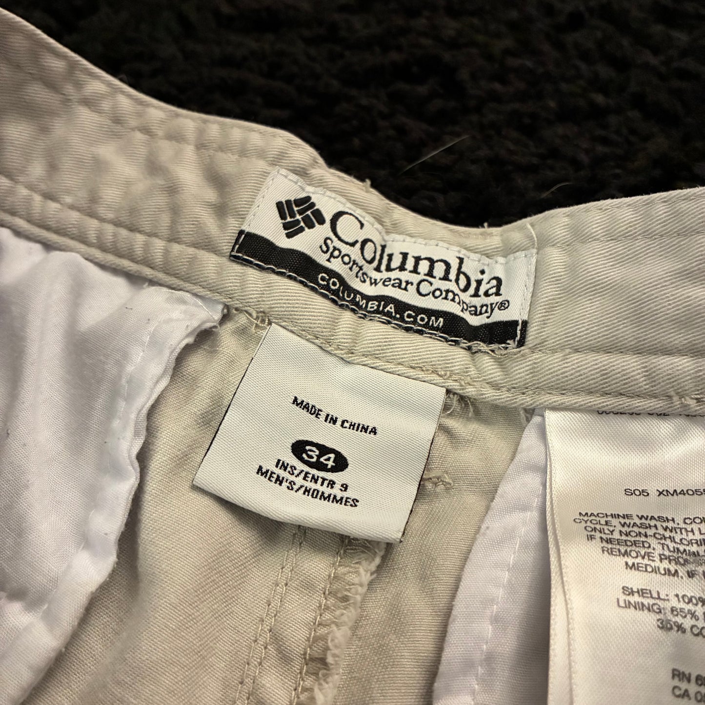 Columbia Cargo Shorts (34w)