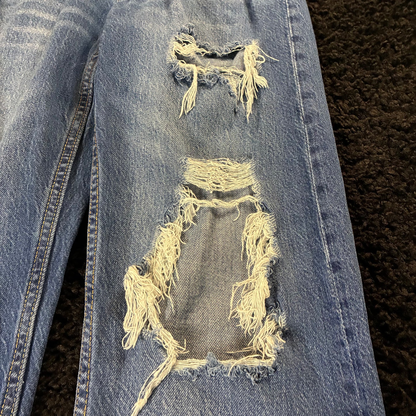 Aeropostale Ripped Jeans (Women’s 2 Reg)