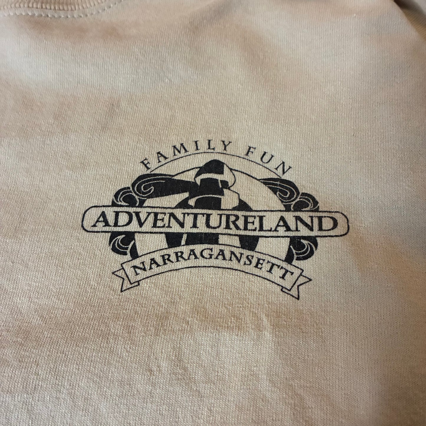 Adventureland Narragansett Long Sleeve (M)
