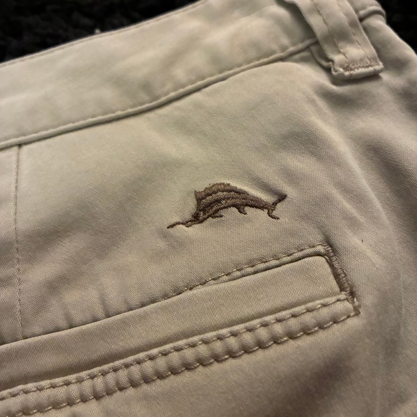 Tommy Bahama Chino Shorts (34w)