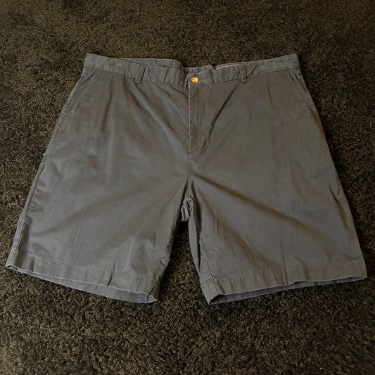 Vineyard Vines Chino Shorts (42w)